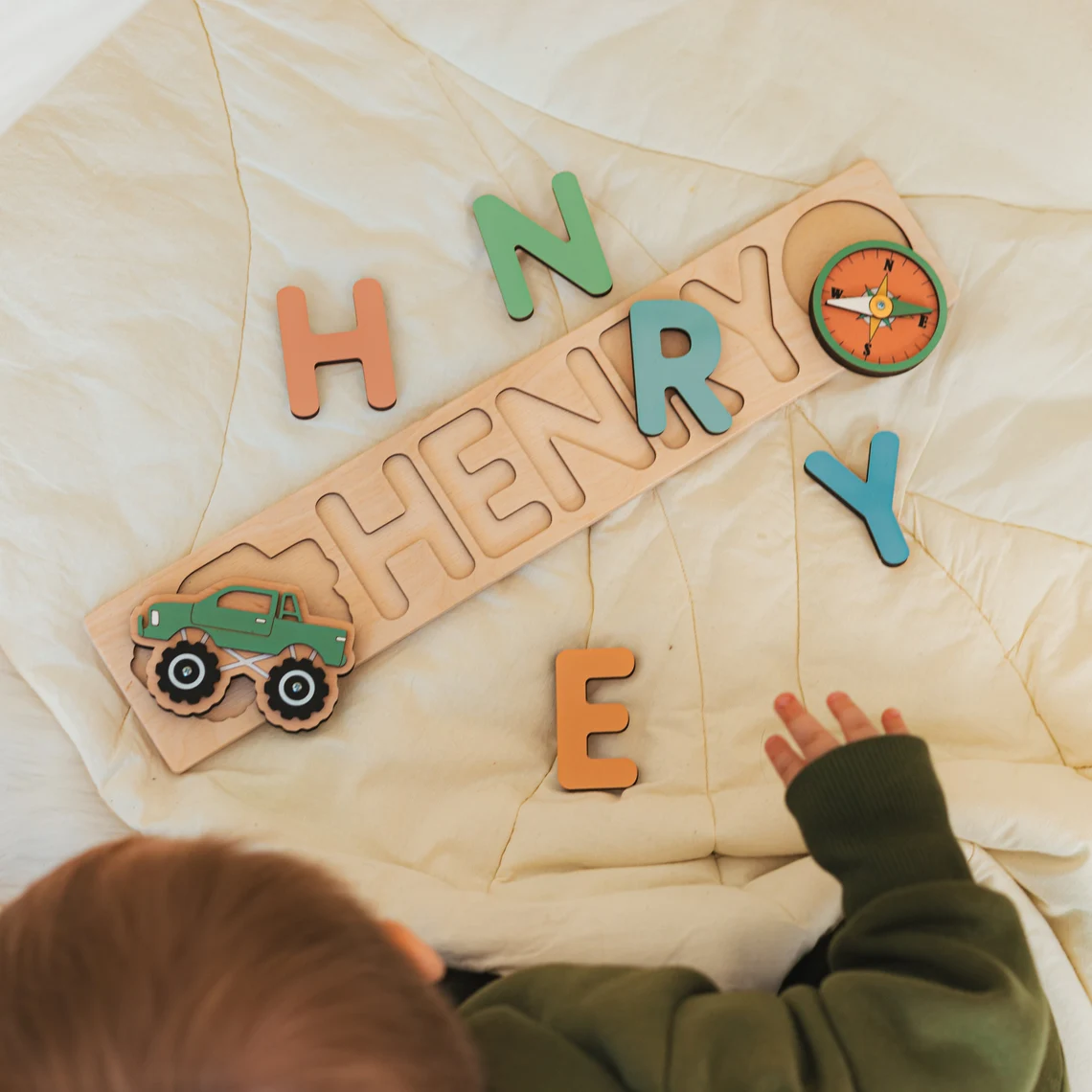 ペグ付きパーソナライズされた名前パズル |   子供向け木製 - Woodworking Kids Toys のレビューと価格